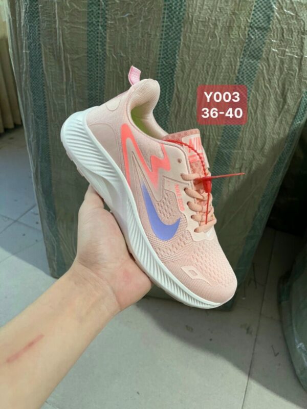 Giày Nike Nữ F51 Hồng