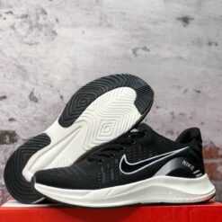 Giày Nike Nam đen Trắng F75