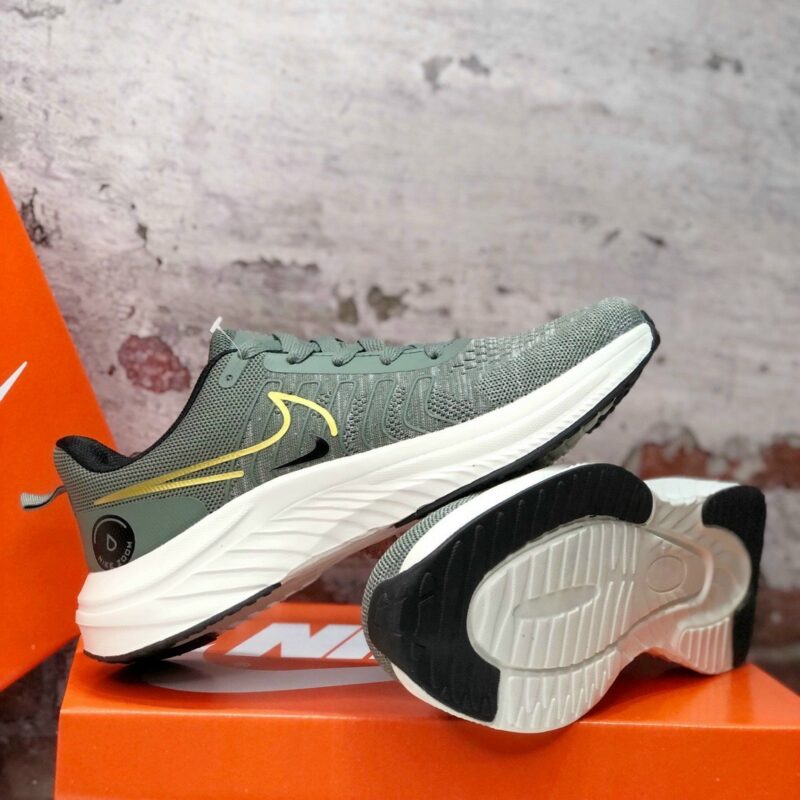 Giày Nike Nam Xanh Rêu F65