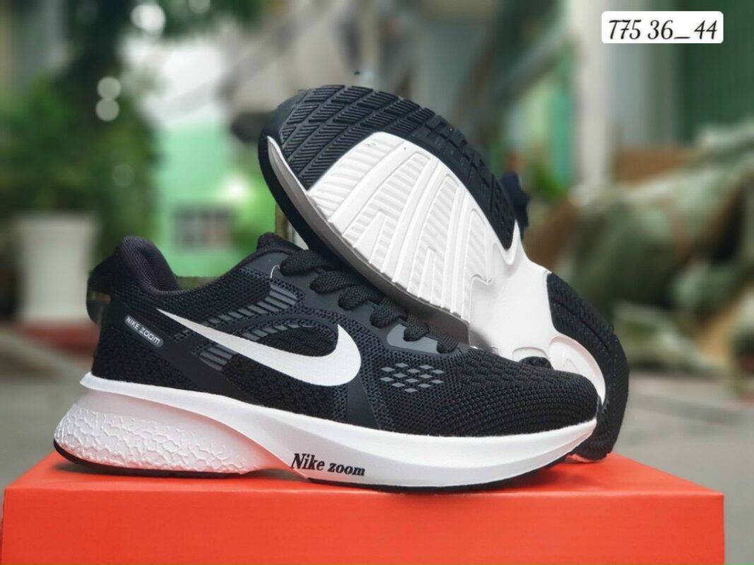 Giày Nike Nữ đen Trắng F72