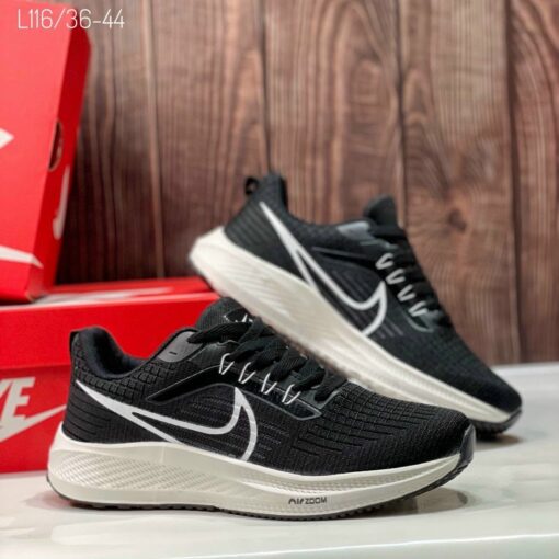 Giày Nike Nam đen Trắng F98