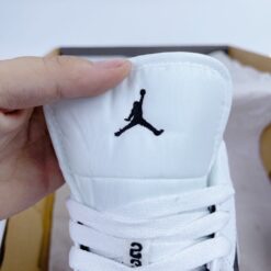 Giay Nike Air Jordan Co Thap Trang Den