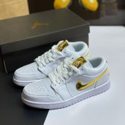 Giày Jordan 1 Metalic Gold - 4