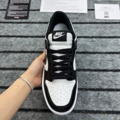 Mũi Nike Dunk Low Panda
