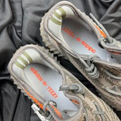 Giày Yeezy 350 V2 Beluga - 6