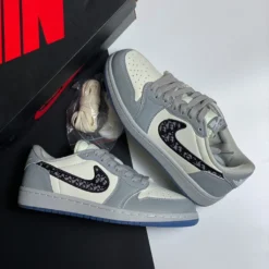 Giày Jordan 1 Low Dior - 2
