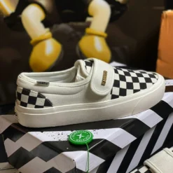 Giày Vans Slip On Caro Quai Dán - 4