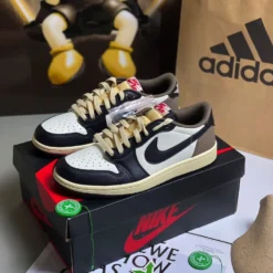 Giày Jordan Low Travis Dark Mocha - 4