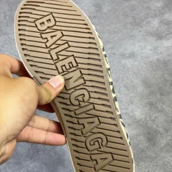 Giày Balenciaga Sục Đen 1