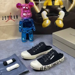 Giày Balenciaga Sục Đen 5